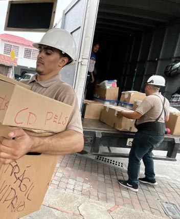 senatraccargo mudanzas fletes ecuador servicio 24 horas mudanzas eqjuipos movilizados por japón2